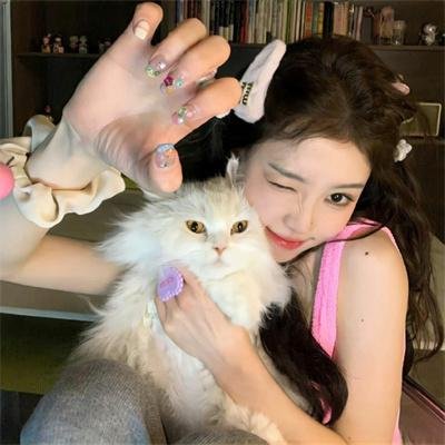 金发奇女